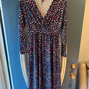 Chic Black and Pink Patterned Midi Dress